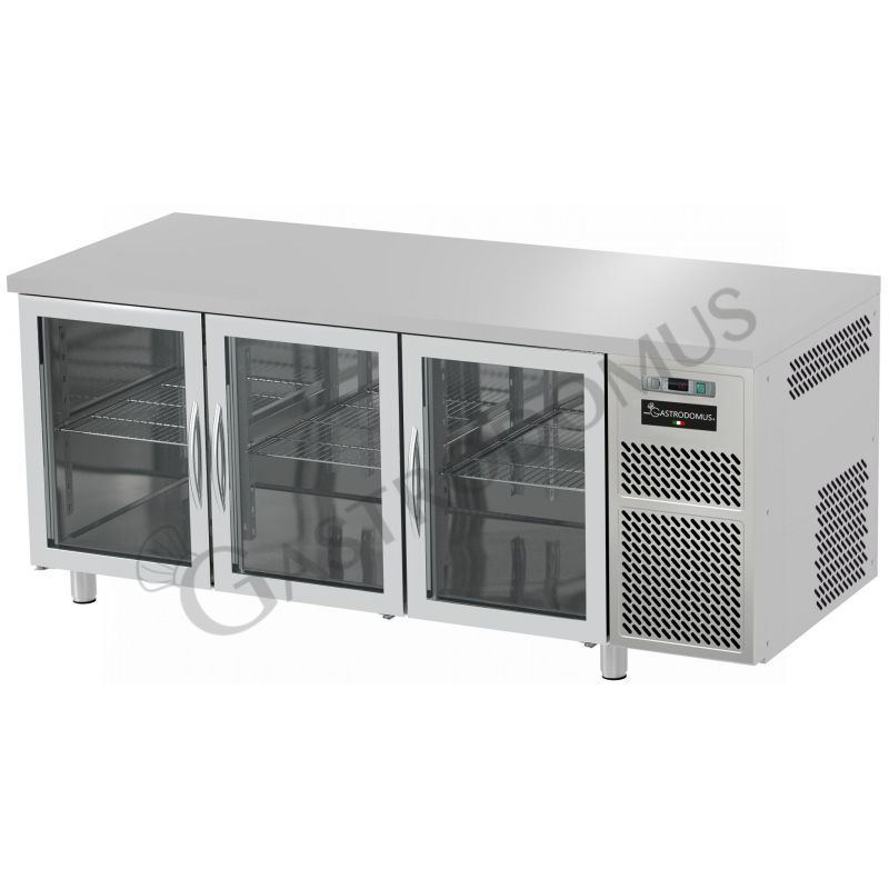 Mesa refrigerada prof. 600 mm, con 3 puertas de cristal, temperatura 0°C/+10°C y encimera de acero inoxidable