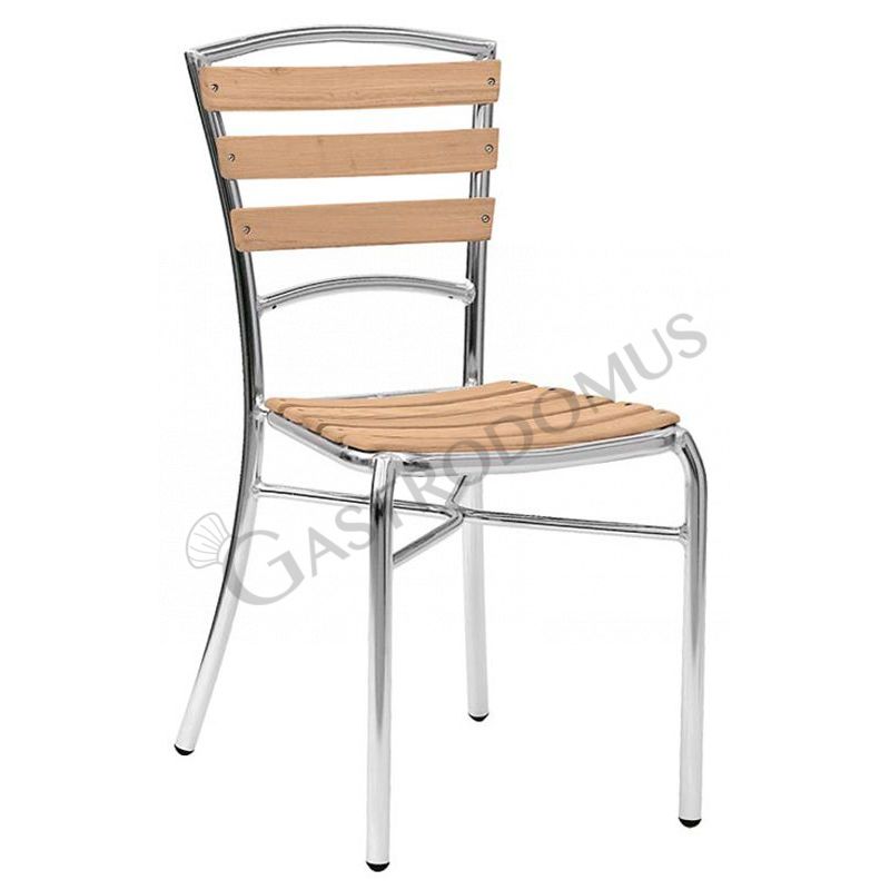 Silla Ibis con estructura de aluminio anodizado, asiento y respaldo con listones de roble