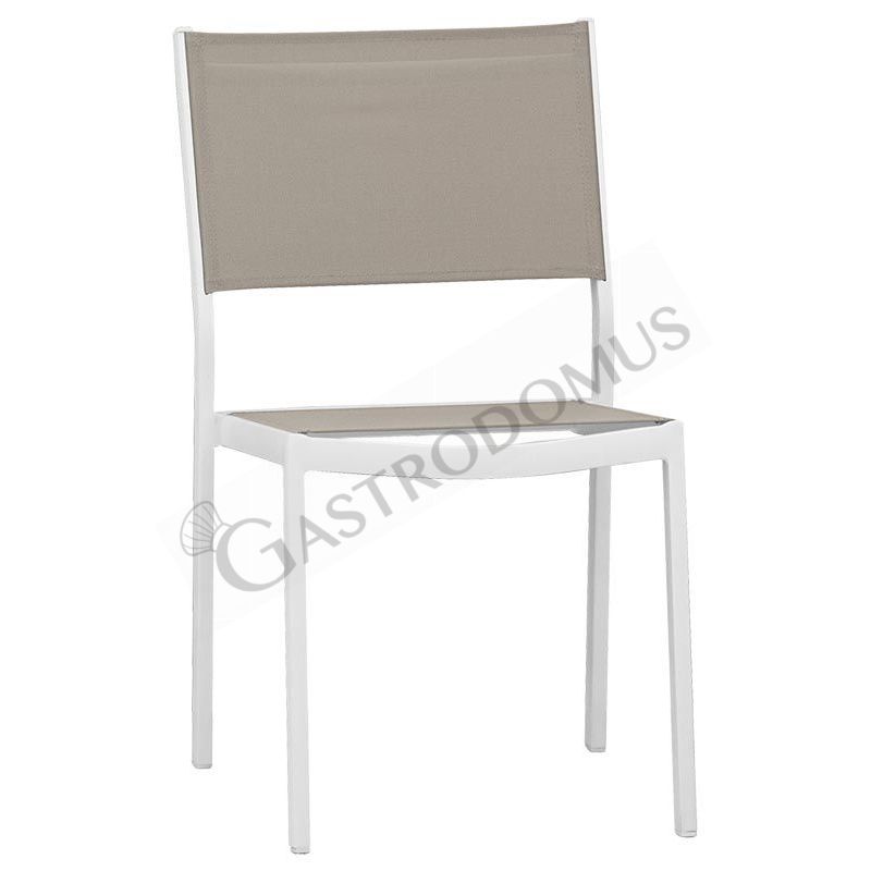 Silla Enrica2 con estructura metálica, asiento y respaldo de textilene